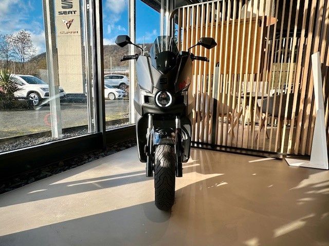 Fahrzeugabbildung SEAT Mo 125