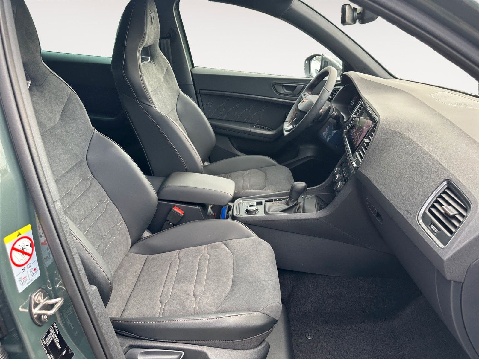 Fahrzeugabbildung CUPRA Ateca VZ 2.0 TSI DSG AHK/LED/360°Kamera/ACC