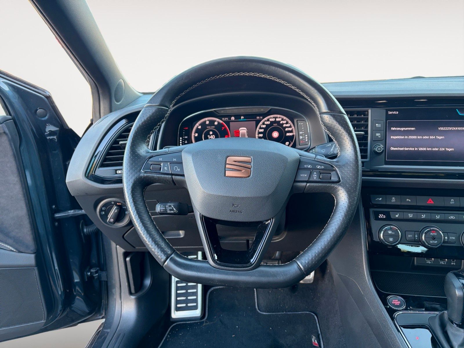 Fahrzeugabbildung SEAT Leon ST Cupra 2.0 TSI DSG 1.HD/LED/ACC/DCC/Beats