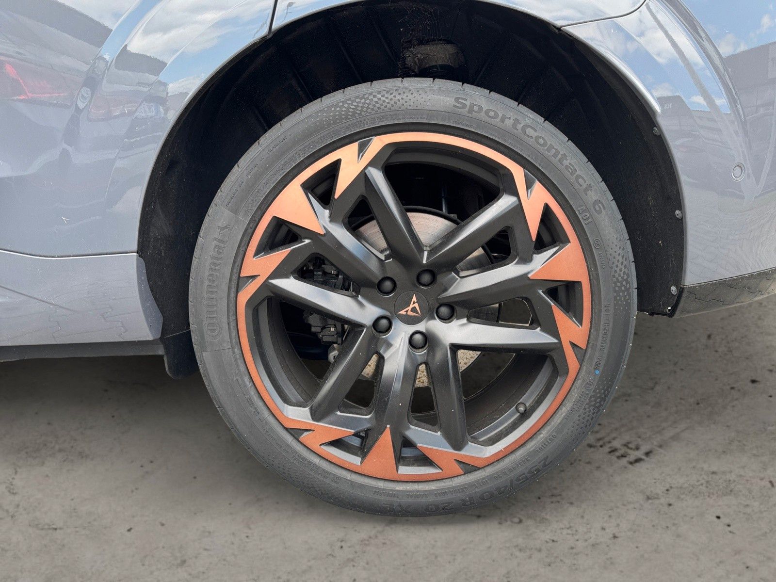 Fahrzeugabbildung CUPRA Terramar VZ 2.0 TSI DSG 4D Pano/Akebone/Matrix