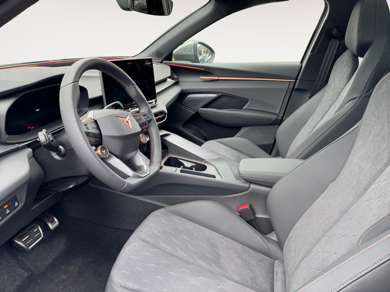 Fahrzeugabbildung CUPRA Terramar VZ 2.0 TSI DSG 4D Pano/Akebone/Matrix