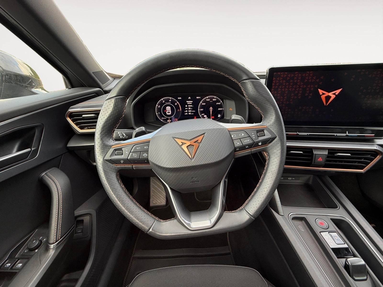 Fahrzeugabbildung CUPRA Formentor 2.0 TDI DSG 4D Matrix-LED/AHK/Navi/Kam