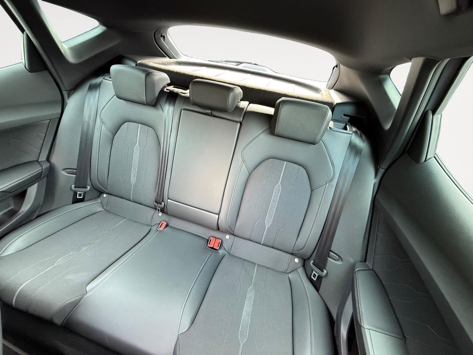 Fahrzeugabbildung CUPRA Formentor 2.0 TDI DSG 4D Matrix-LED/AHK/Navi/Kam