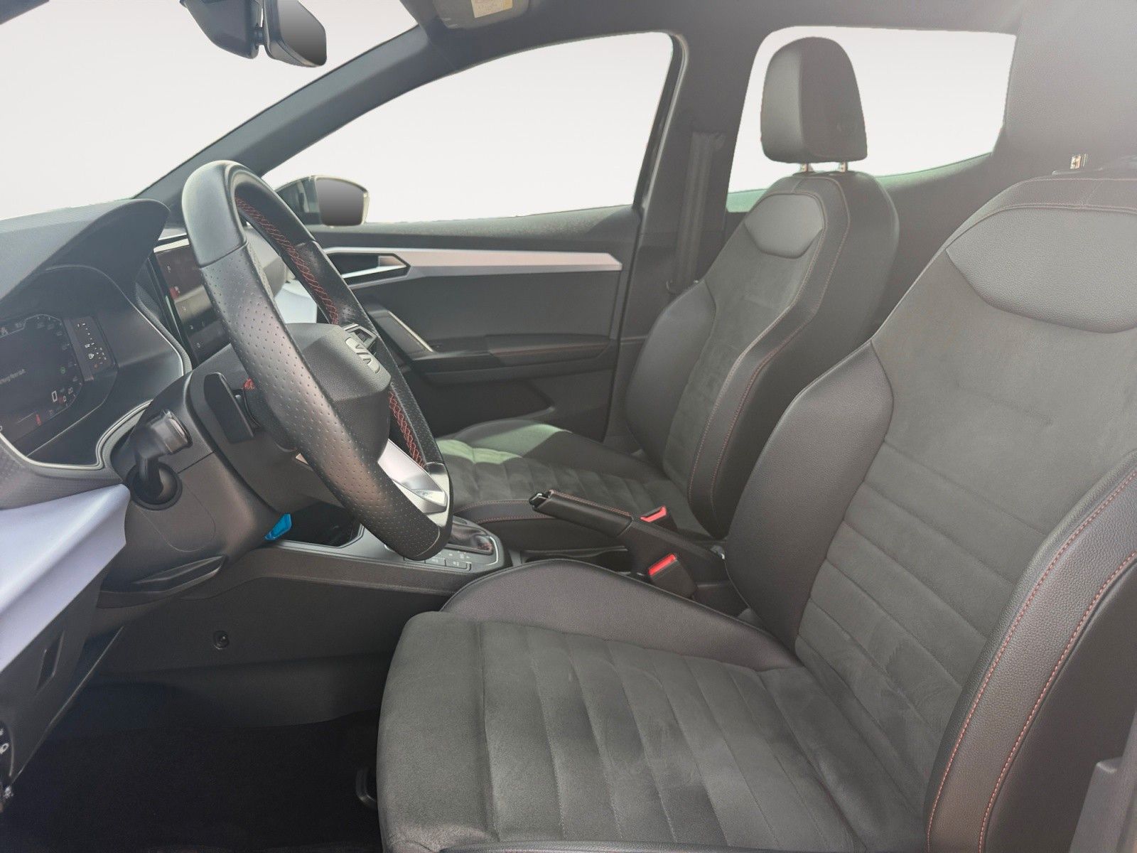 Fahrzeugabbildung SEAT Ibiza FR 1.0 TSI DSG Navi/Kamera/Tempomat