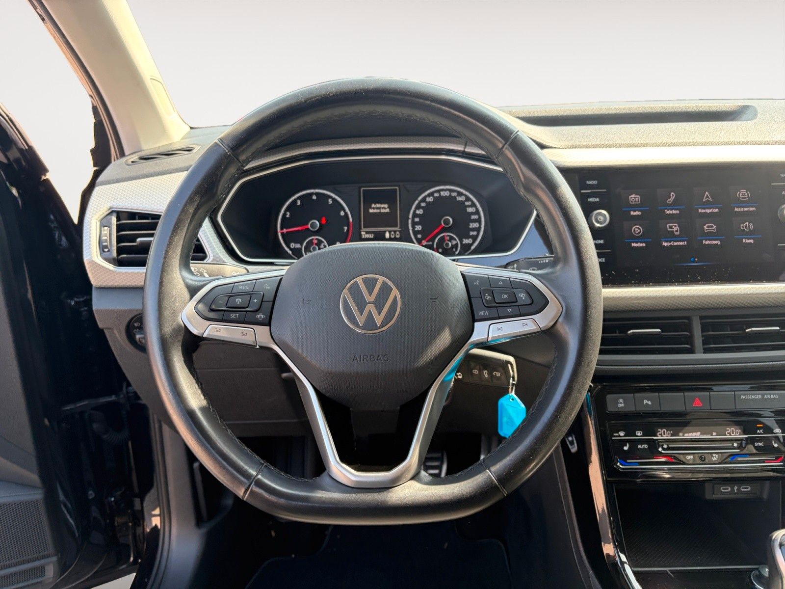 Fahrzeugabbildung Volkswagen T-Cross 1.0 TSI Move Navi/ACC/HerstellerGarantie