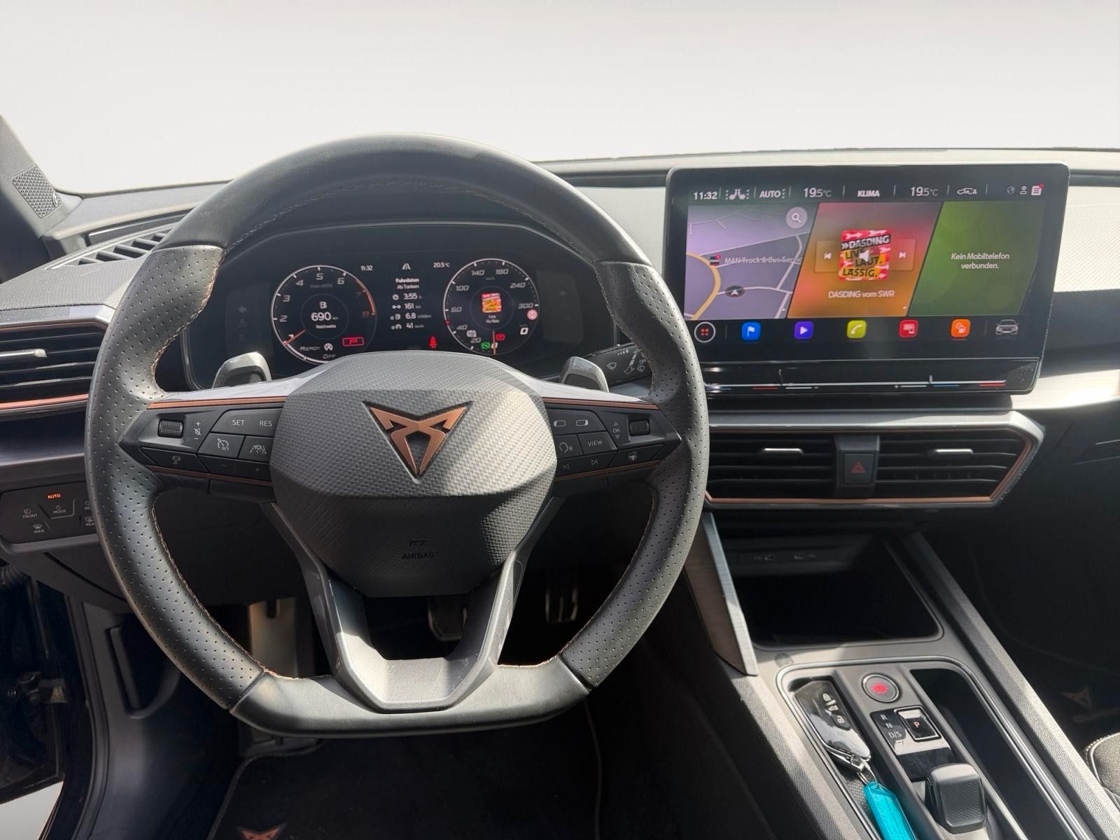 Fahrzeugabbildung CUPRA Leon 1.5 eTSI DSG 1.HD/Beats/Navi/Kamera
