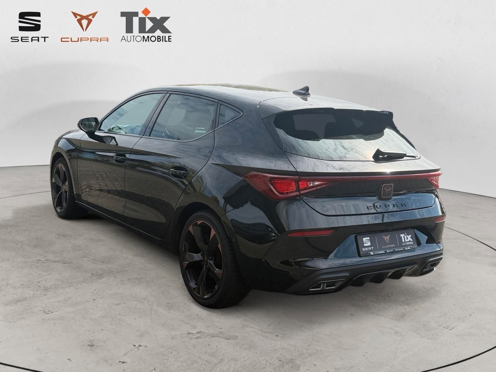Fahrzeugabbildung CUPRA Leon 1.5 eTSI DSG 1.HD/Beats/Navi/Kamera