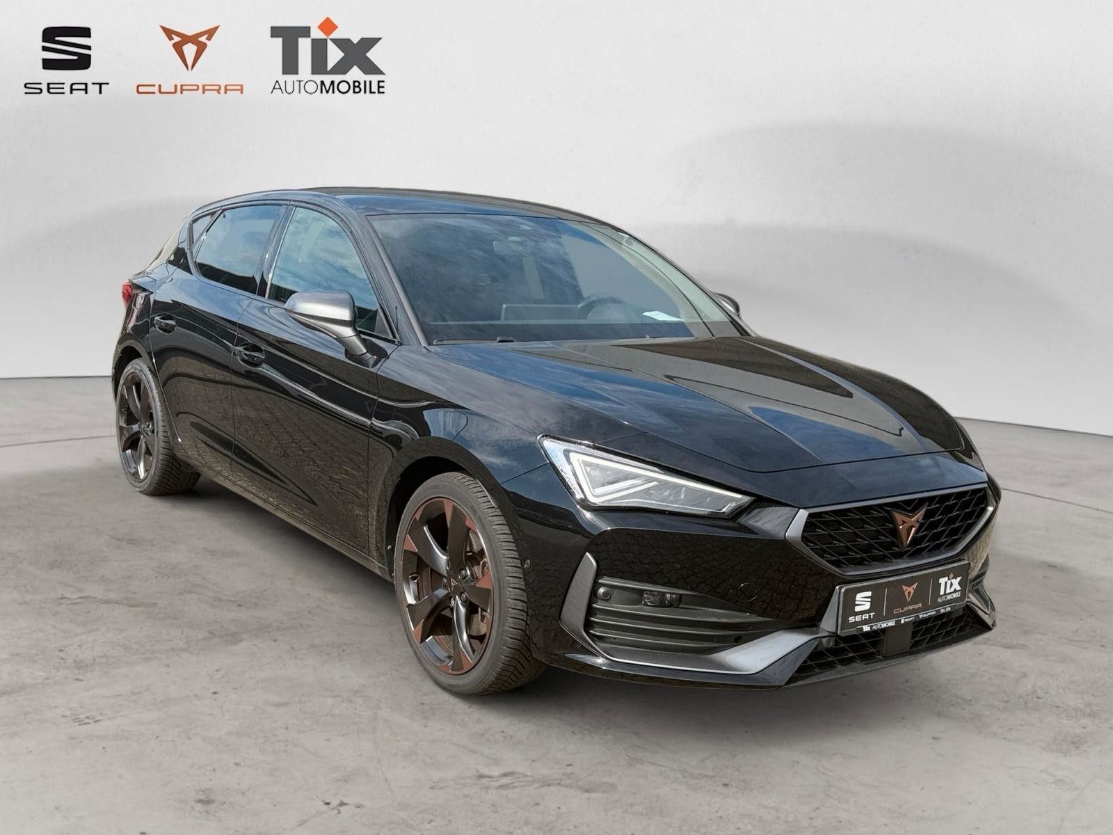 Fahrzeugabbildung CUPRA Leon 1.5 eTSI DSG 1.HD/Beats/Navi/Kamera