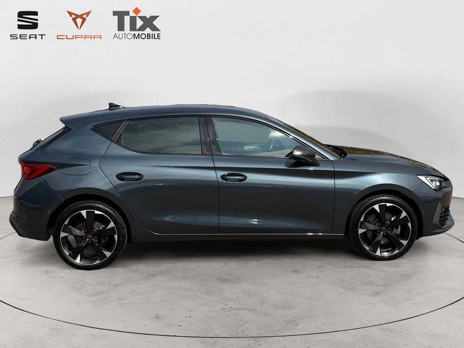 Fahrzeugabbildung CUPRA Leon 1.4 e-Hybrid DSG 1.HD/Navi/Kamera/FullLink