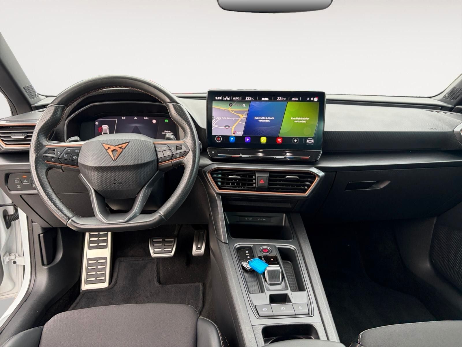 Fahrzeugabbildung CUPRA Leon VZ 2.0 TSI DSG 1.HD/Beats/el.Sitzverst./Nav
