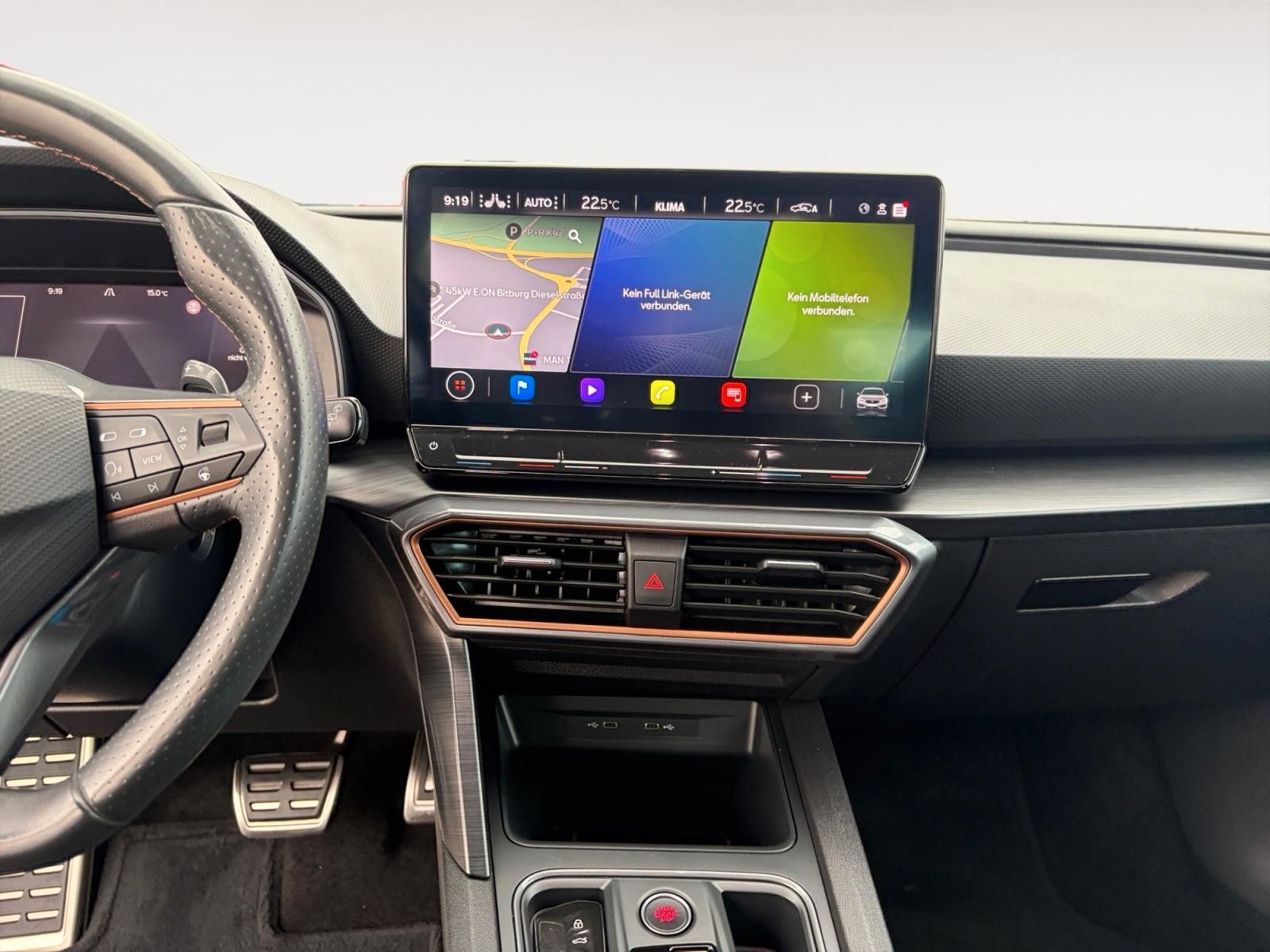 Fahrzeugabbildung CUPRA Leon VZ 2.0 TSI DSG 1.HD/Beats/el.Sitzverst./Nav