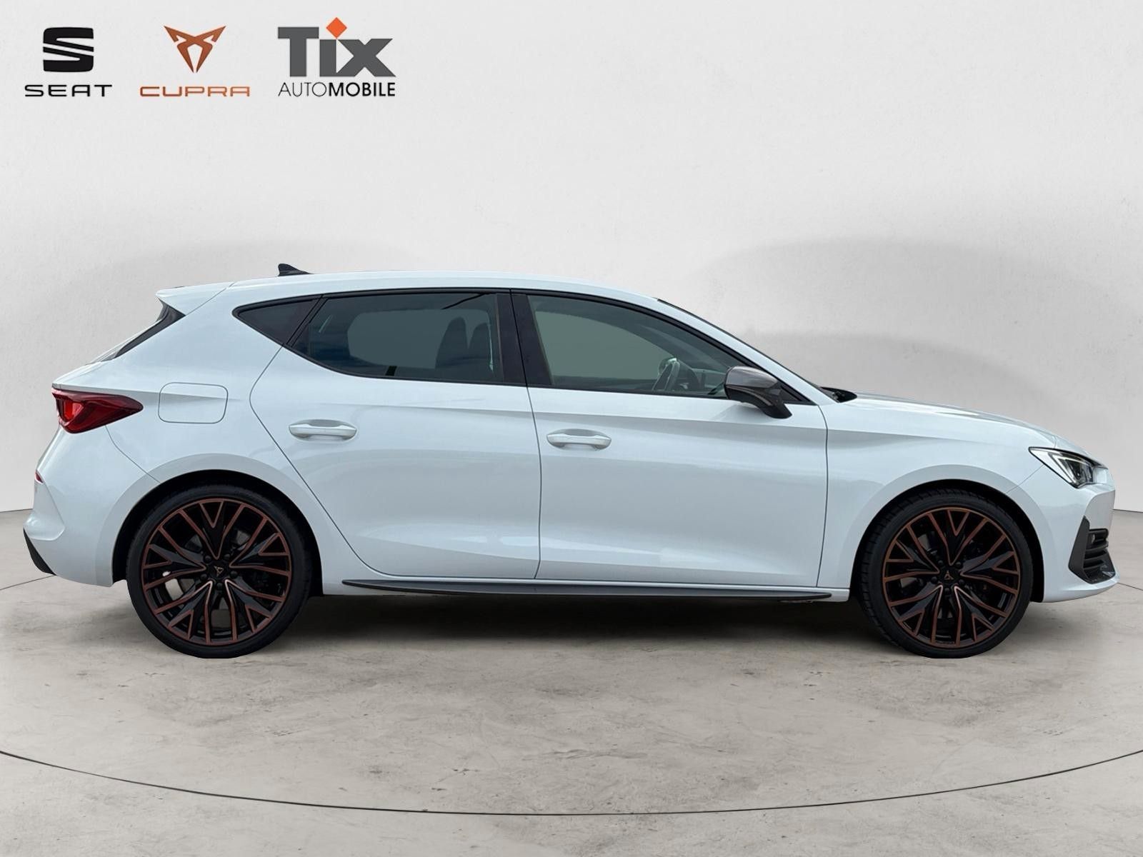 Fahrzeugabbildung CUPRA Leon VZ 2.0 TSI DSG 1.HD/Beats/el.Sitzverst./Nav
