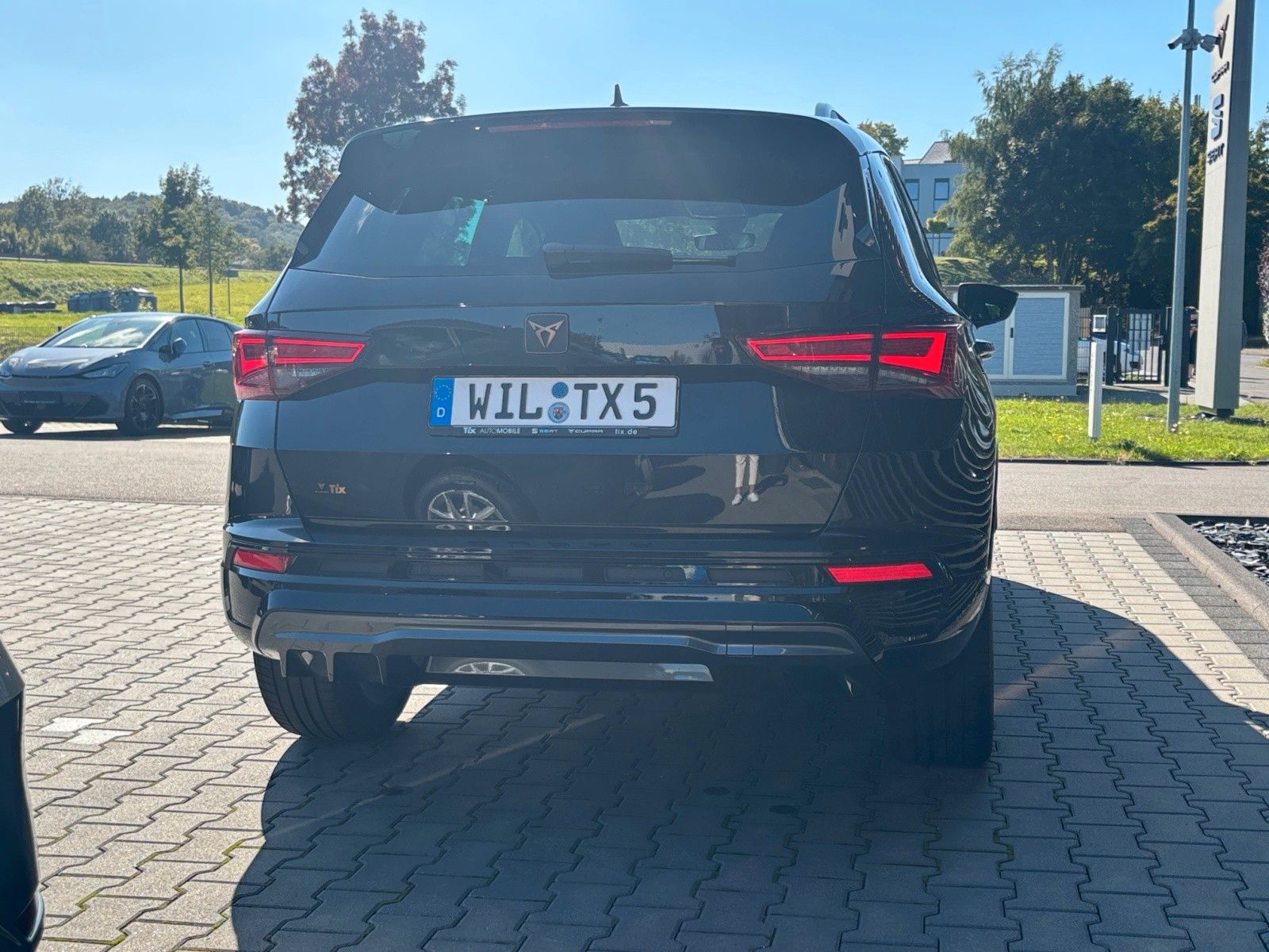 Fahrzeugabbildung CUPRA Ateca 2.0 TSI 190 PS DSG/Allrad/Navi/Leder