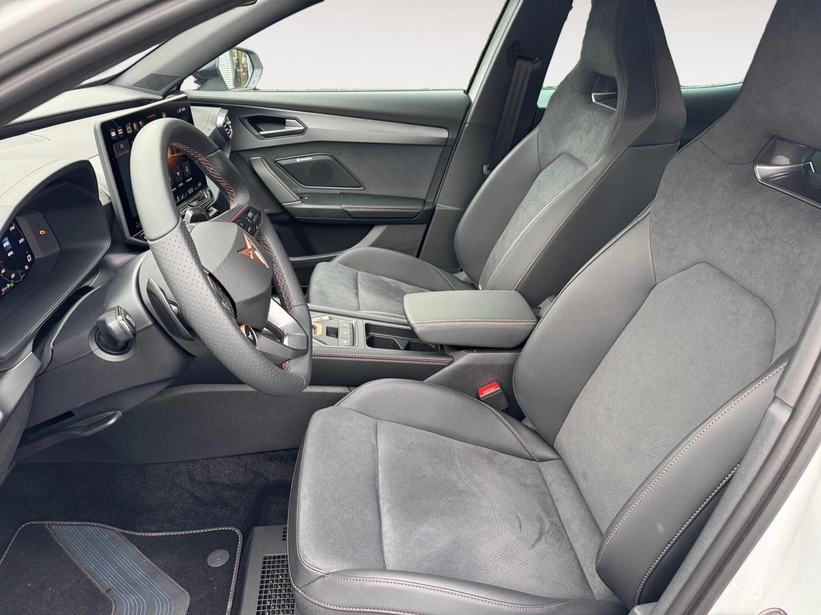 Fahrzeugabbildung CUPRA Formentor VZ 1.5e-HYBRID DSG AHK/MatrixLED/Senh.