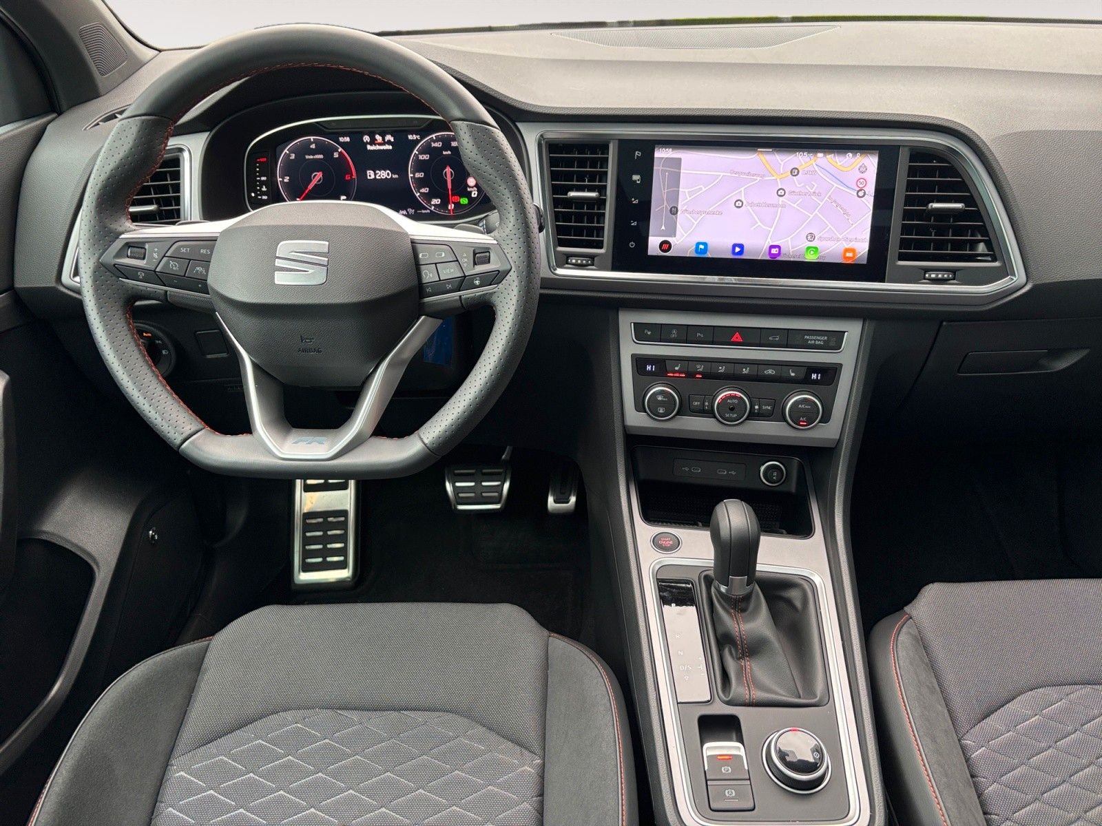Fahrzeugabbildung SEAT Ateca FR 2.0 TDI DSG/AHK/LED/Pano/Navi