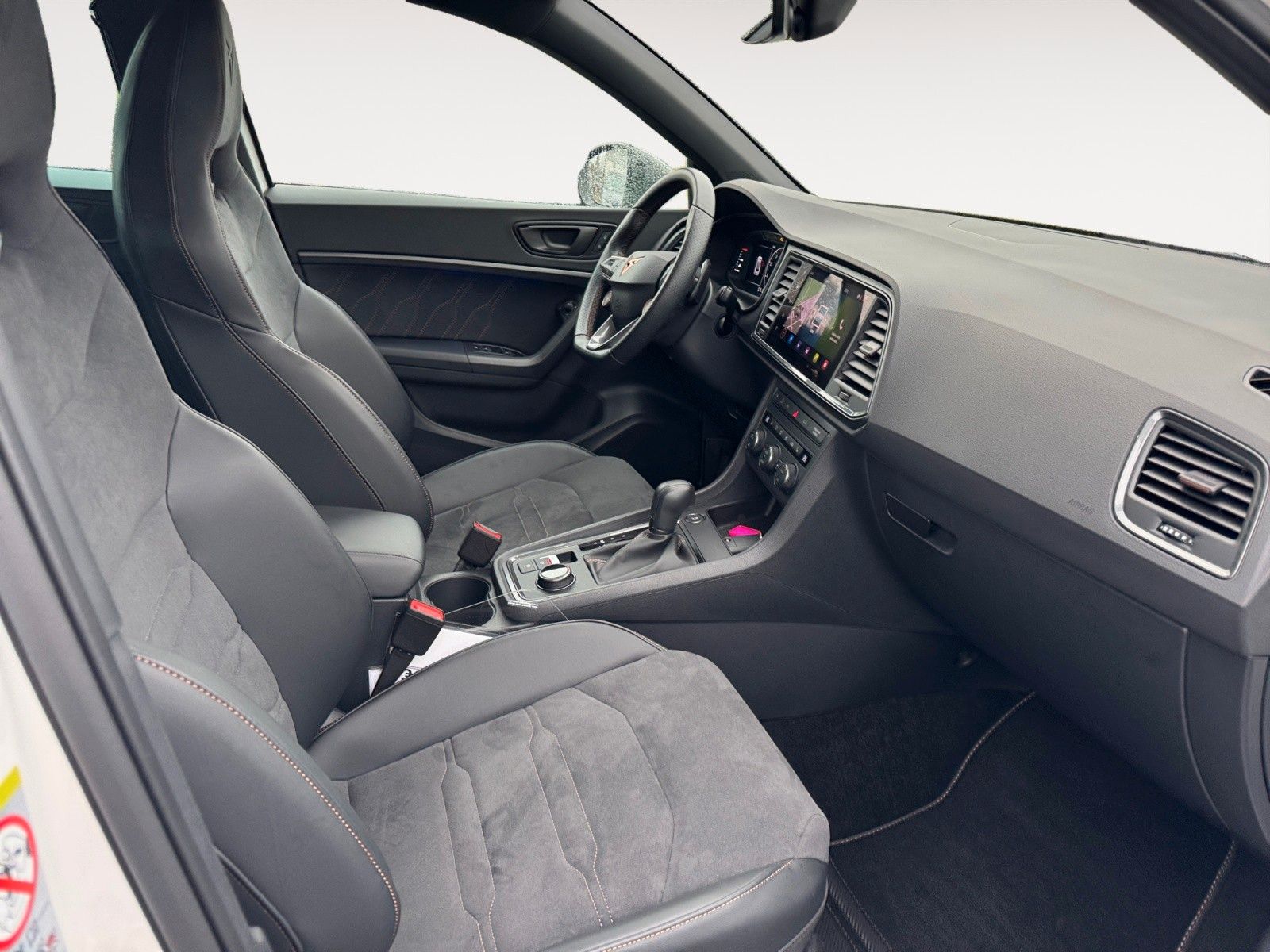 Fahrzeugabbildung CUPRA Ateca 1.5 TSI DSG AHK/LED/Navi/Kamera