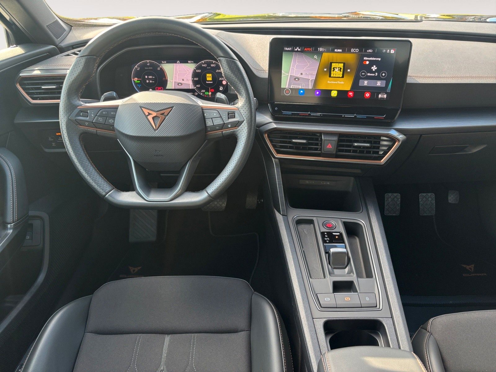 Fahrzeugabbildung CUPRA Formentor 1.4 e-Hybrid Fahrschulauto