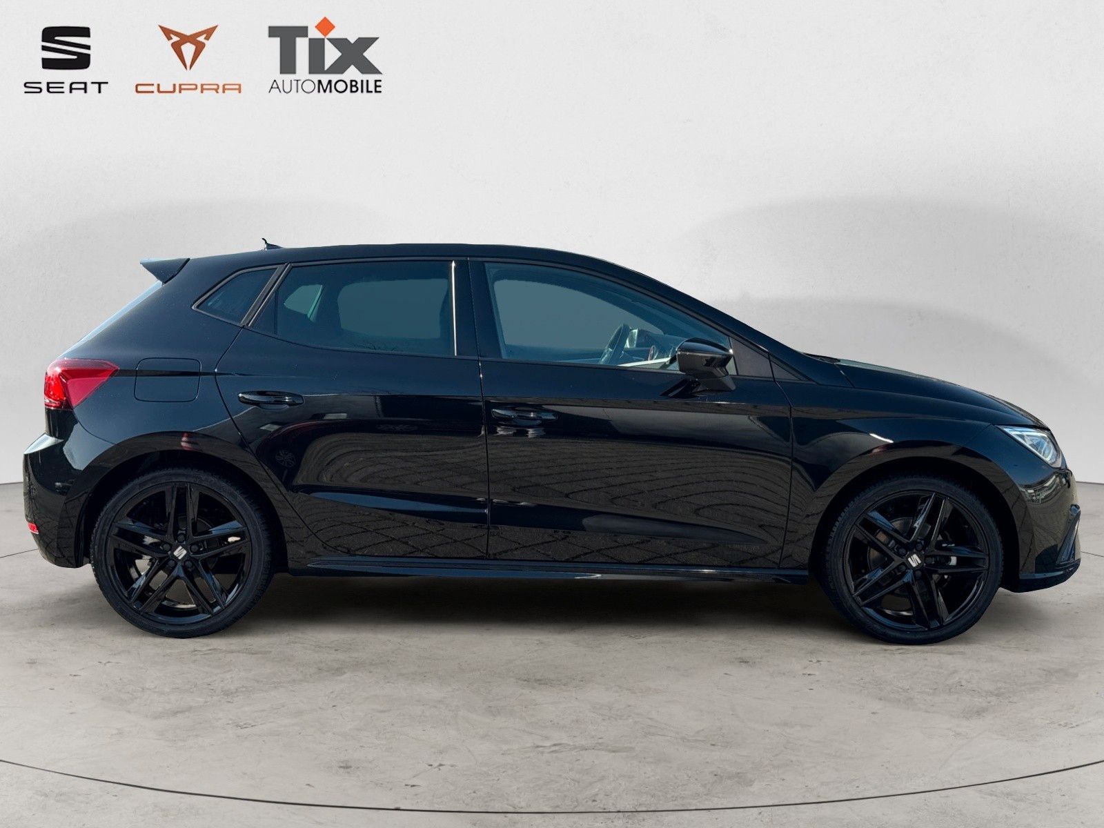 Fahrzeugabbildung SEAT Ibiza FR Black Ed. 1.0 TSI DSG Navi/LED/Kamera