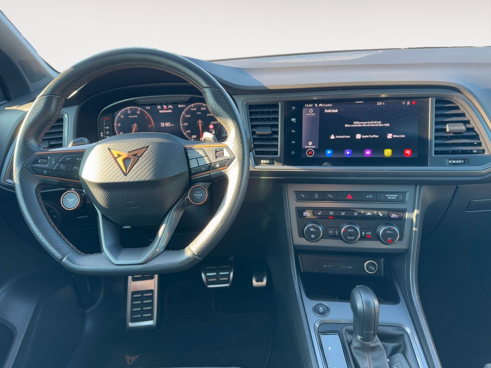 Fahrzeugabbildung CUPRA Ateca VZ 2.0 TSI DSG 4Drive 1.HD/AHK/Pano/Beats