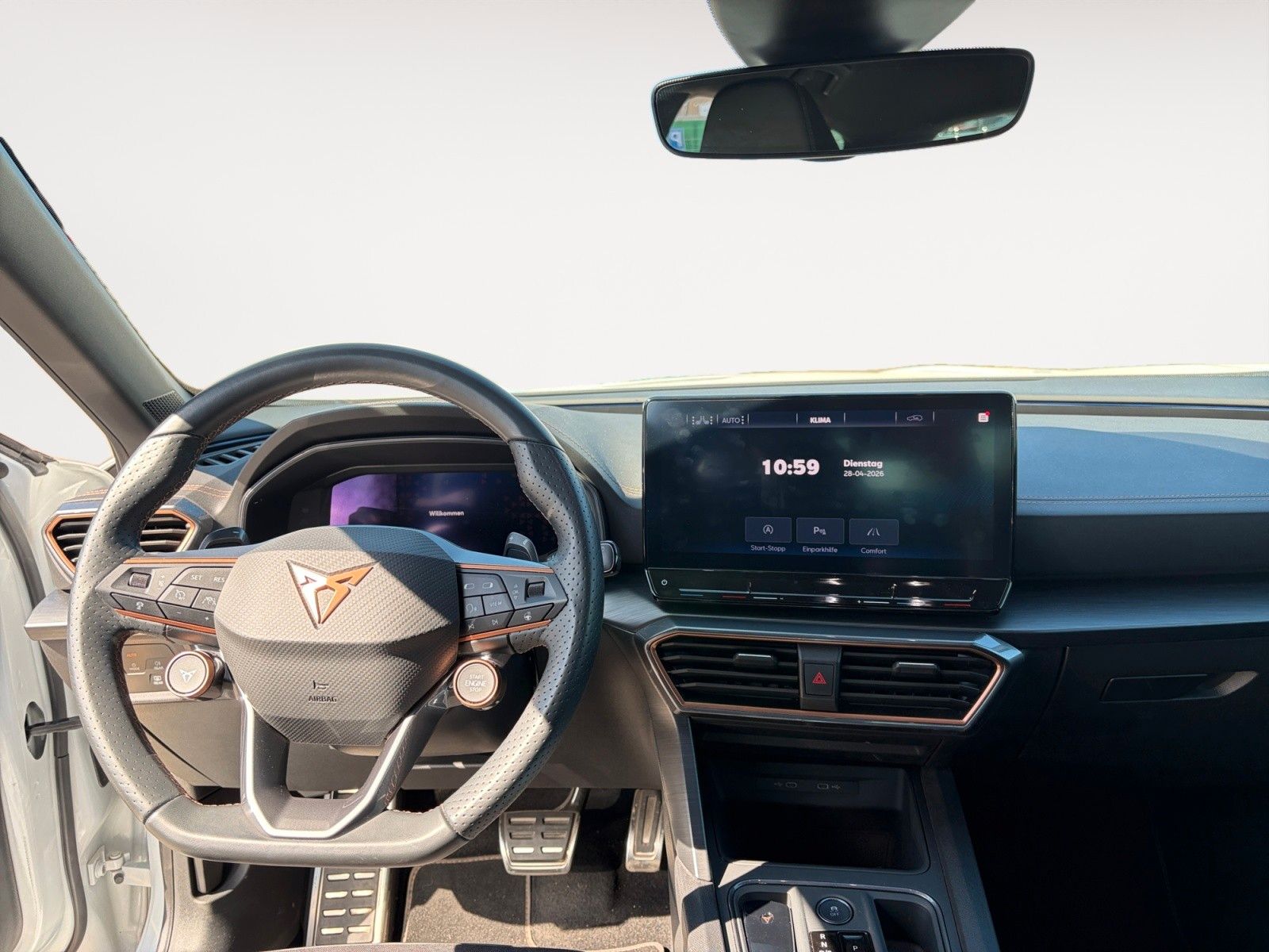 Fahrzeugabbildung CUPRA Formentor VZ 2.0 TSI 4Drive DSG 1.HD/AHK/360°Kam