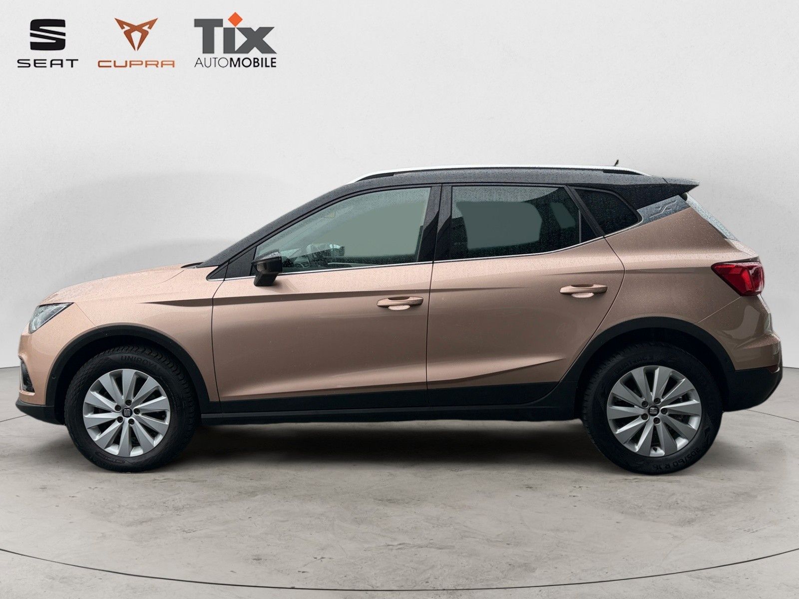 Fahrzeugabbildung SEAT Arona Xcellence 1.0 TSI DSG AHK/Navi/Kamera/TotW