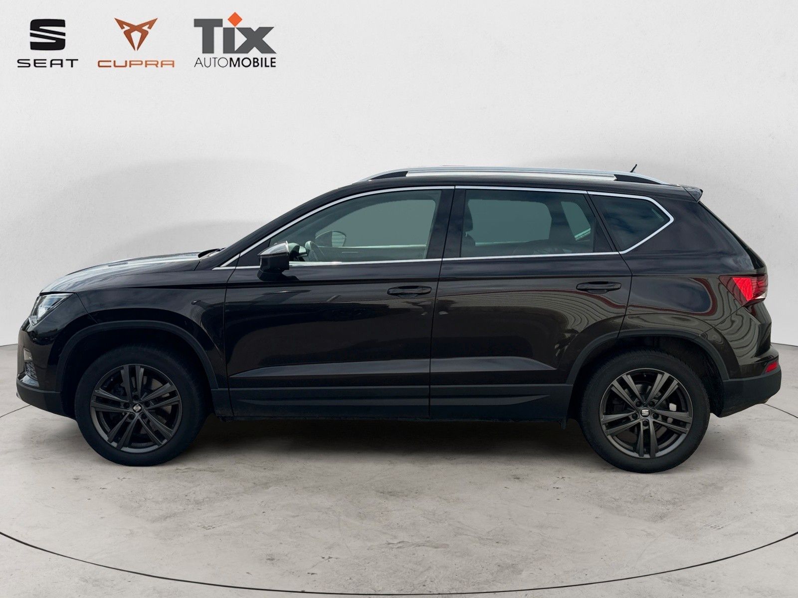 Fahrzeugabbildung SEAT Ateca Xcellence 1.4 TSI 4Drive AHK/360°Kam/Navi