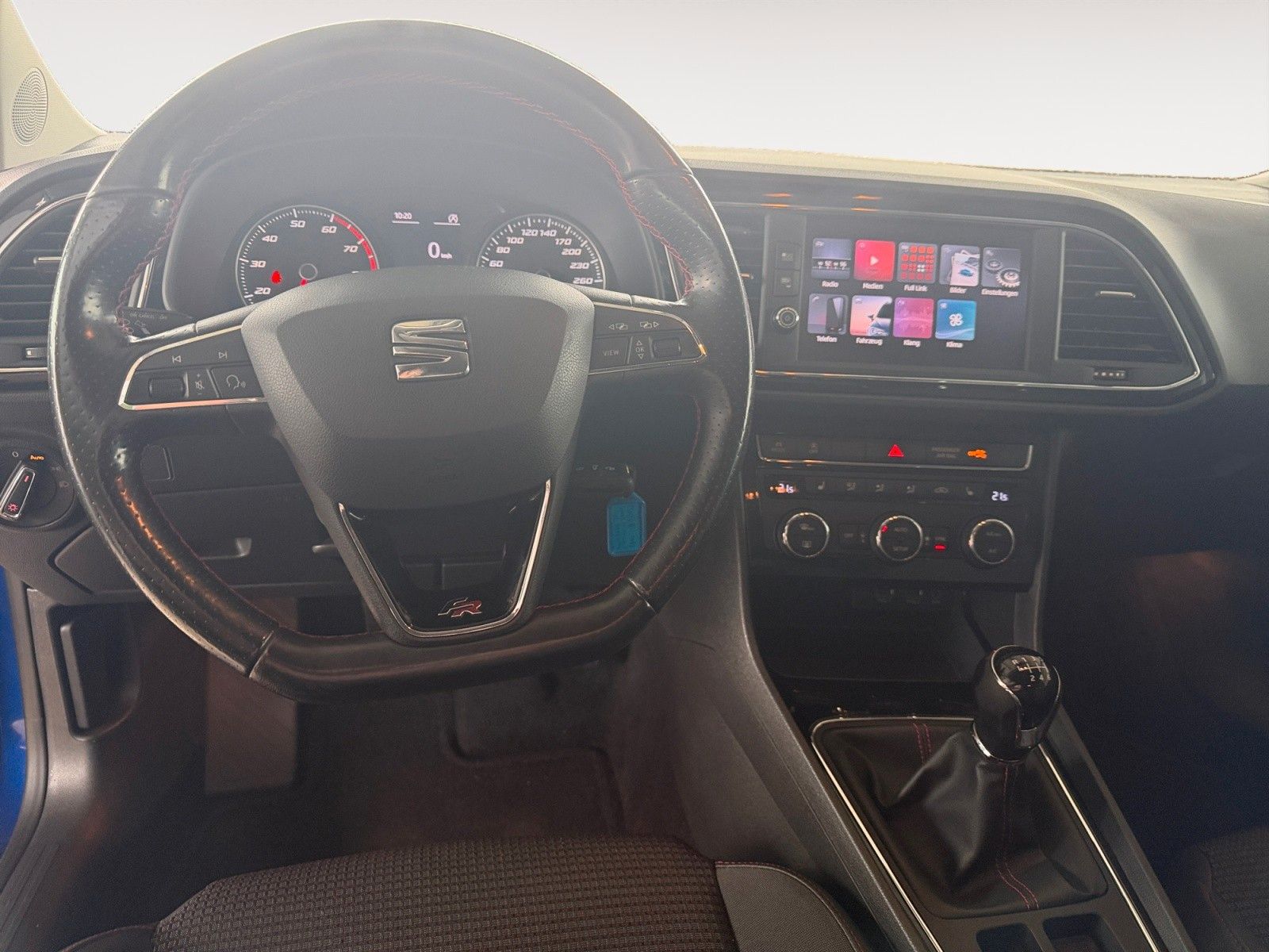 Fahrzeugabbildung SEAT Leon FR 1.4 TSI 1.HD/AHK/PDC/SEATSOUND