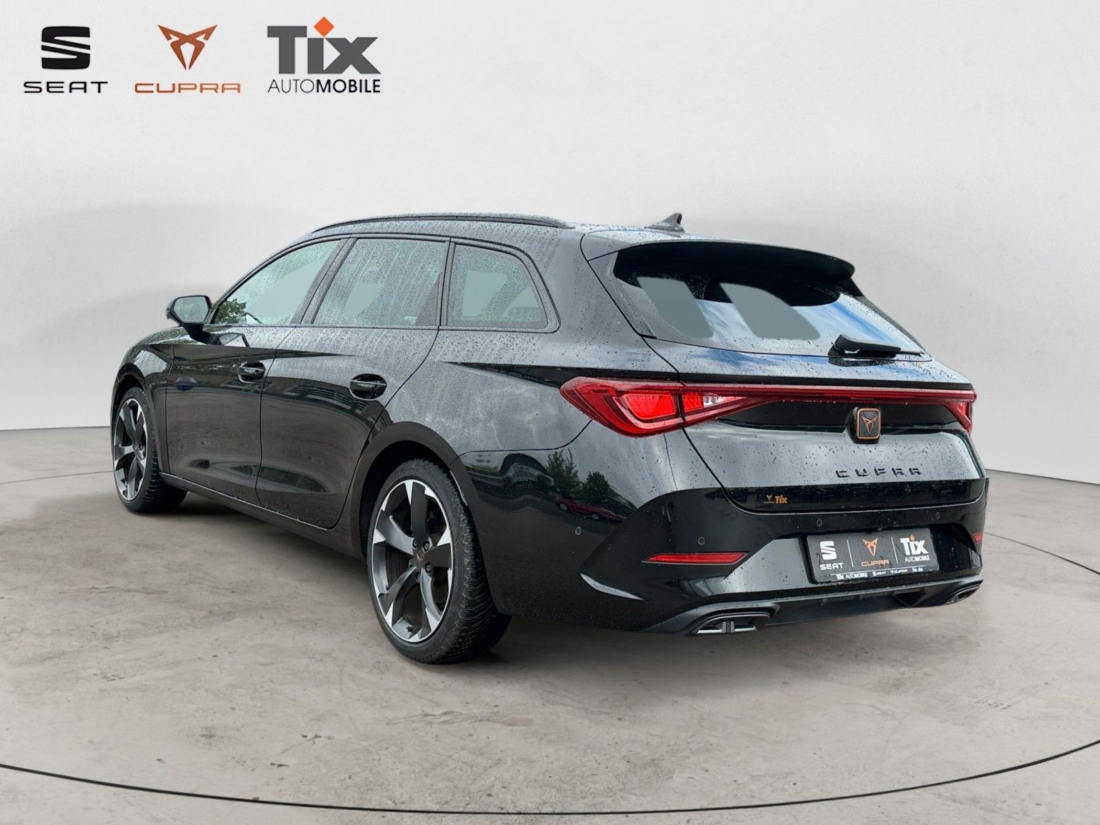 Fahrzeugabbildung CUPRA Leon Sportstourer 1.5 eTSI DSG 1.HD/AHK/el.Heckk