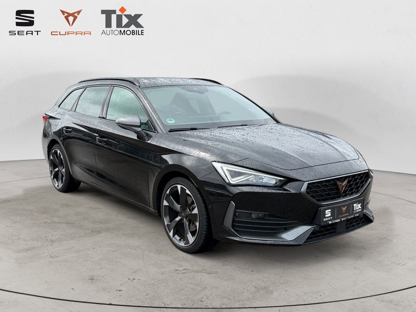 Fahrzeugabbildung CUPRA Leon Sportstourer 1.5 eTSI DSG 1.HD/AHK/el.Heckk