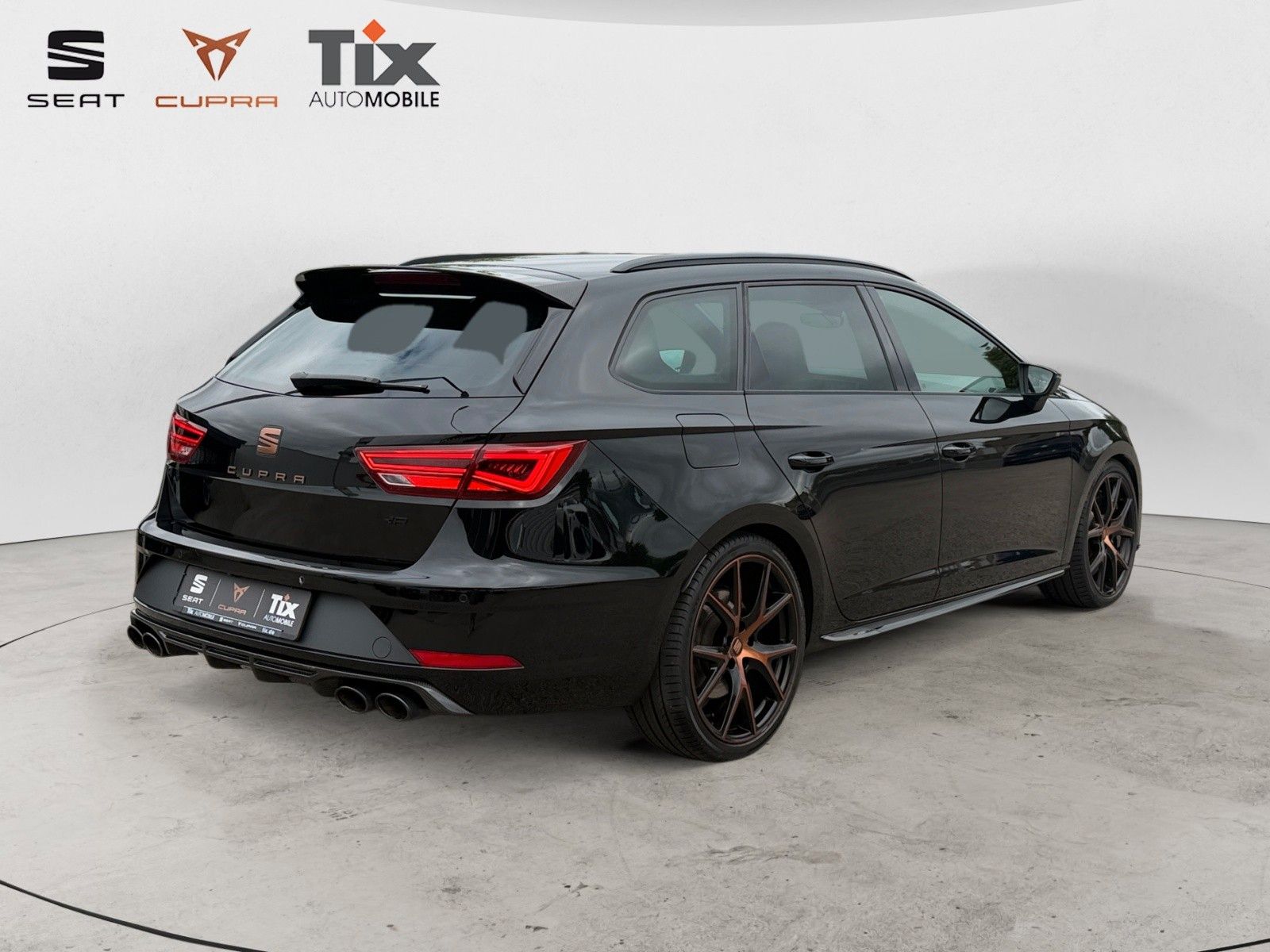 Fahrzeugabbildung SEAT Leon ST Cupra R 300 4Drive DSG Navi/Kamera