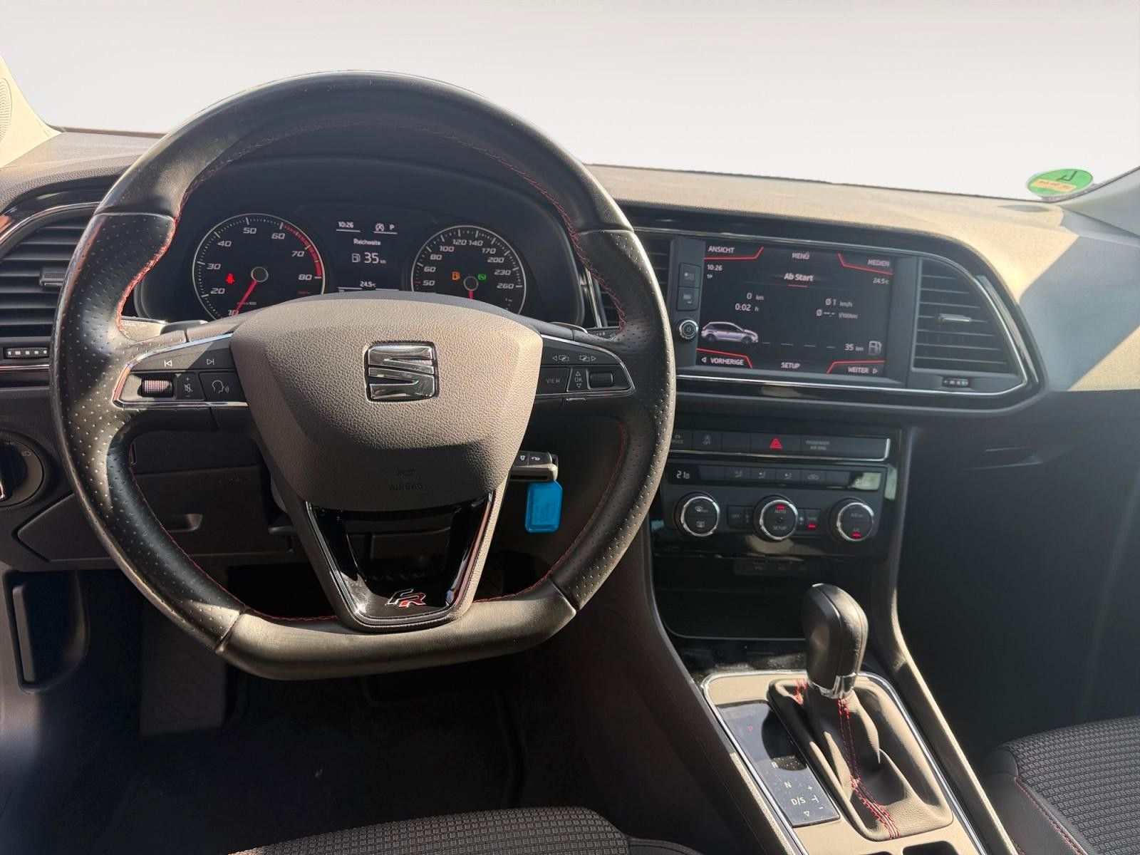 Fahrzeugabbildung SEAT Leon FR 1.5 TSI DSG Tempomat/USB
