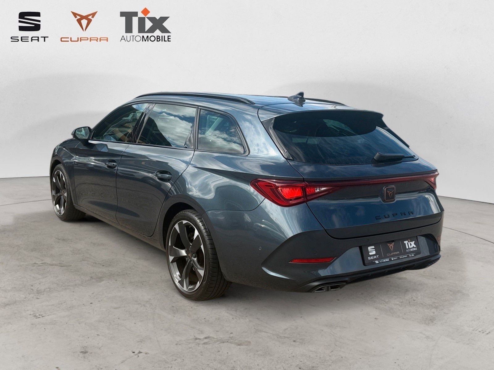Fahrzeugabbildung CUPRA Leon Sportstourer 1.5 eTSI DSG 1.HD/Kamera/Tempo