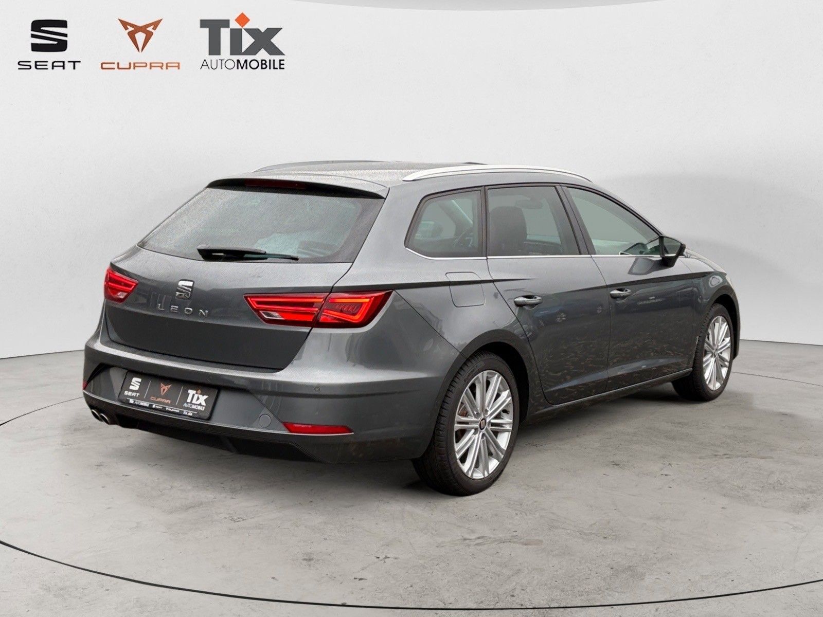 Fahrzeugabbildung SEAT Leon ST Xcellence 1.4 TSI Navi/LED/Beats/Kamera