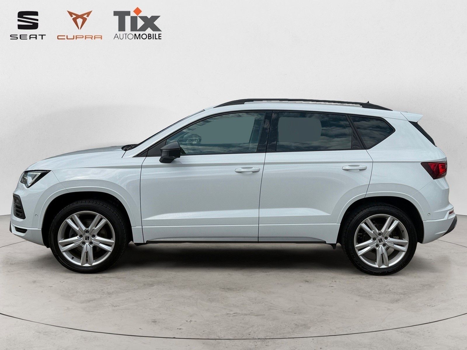 Fahrzeugabbildung SEAT Ateca FR 2.0 TDI DSG 1.HD/Pano/Navi/Kamera/ACC