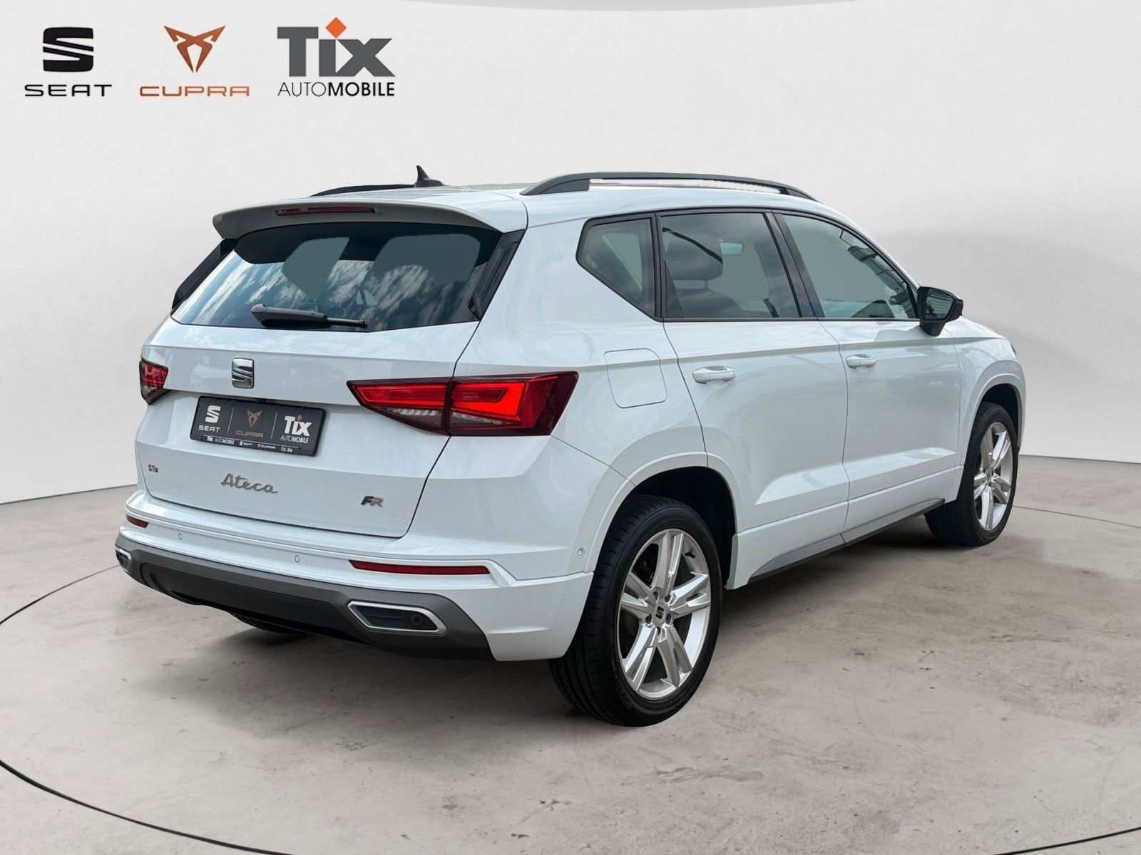 Fahrzeugabbildung SEAT Ateca FR 2.0 TDI DSG 1.HD/Pano/Navi/Kamera/ACC