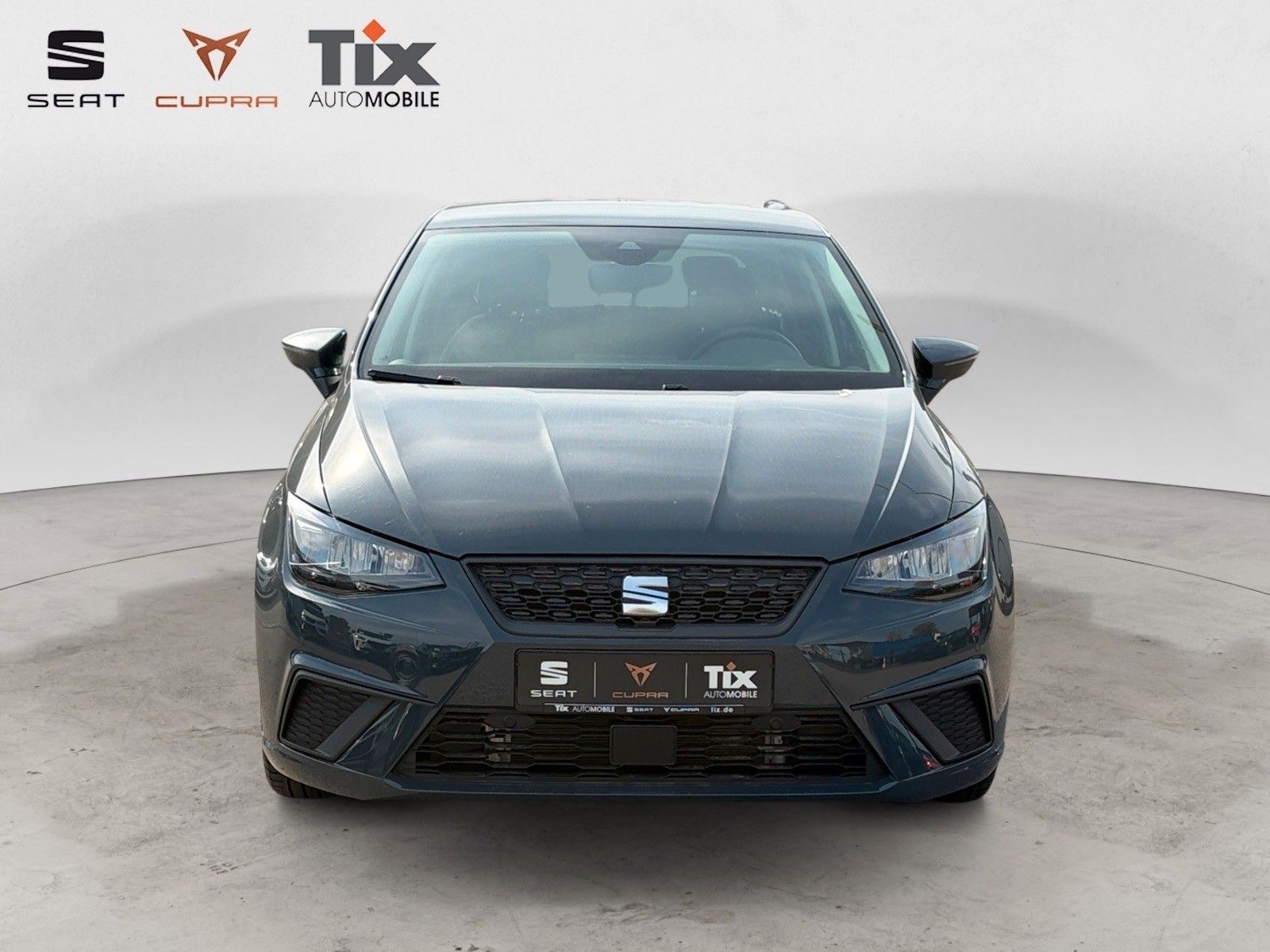 Fahrzeugabbildung SEAT Ibiza Road Edition 1.0 TSI 1.HD/Navi/Herst-Gar.
