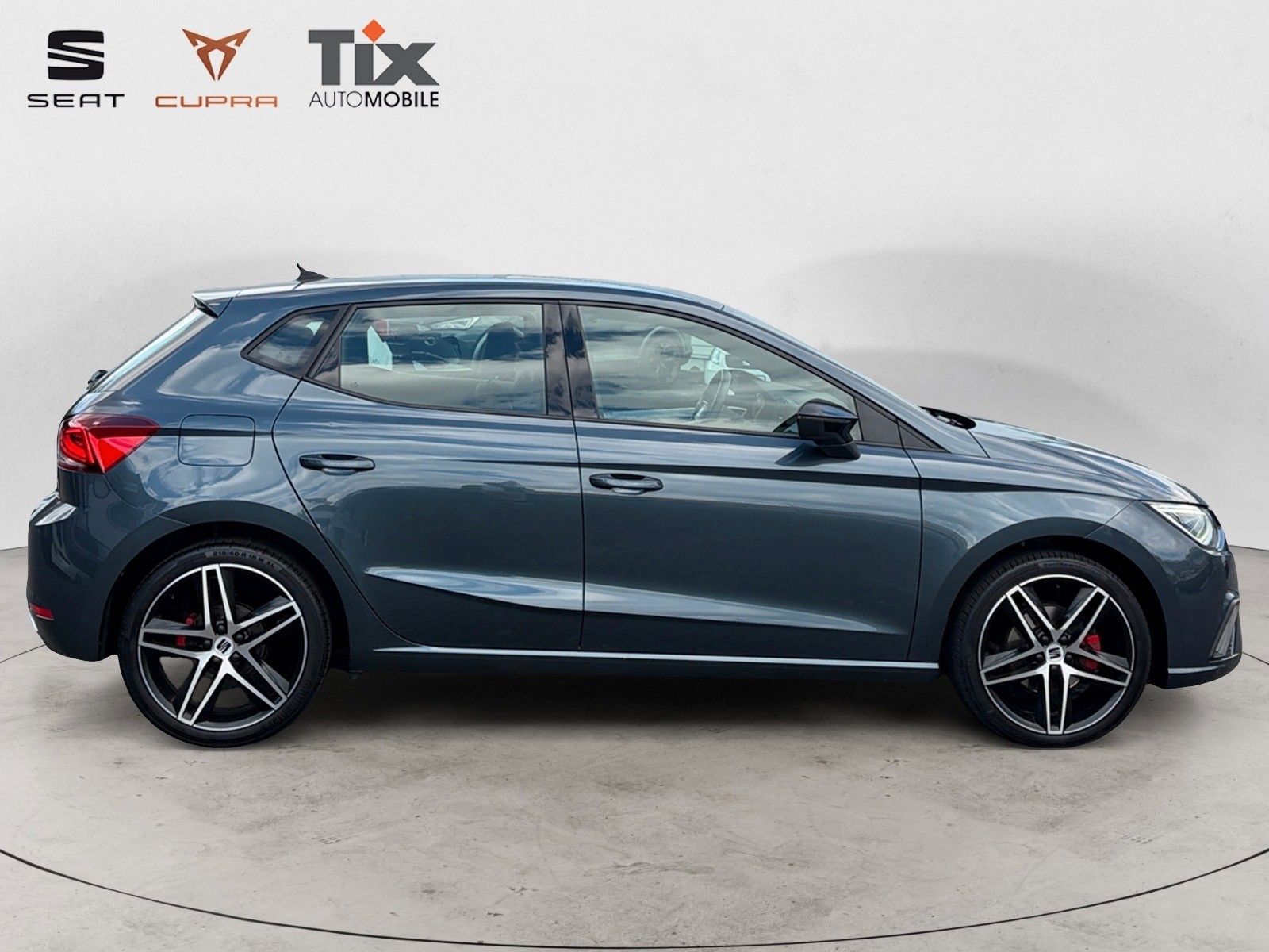 Fahrzeugabbildung SEAT Ibiza FR 1.0 TSI 1.HD/Navi/Kamera/ACC/LED/FullLi