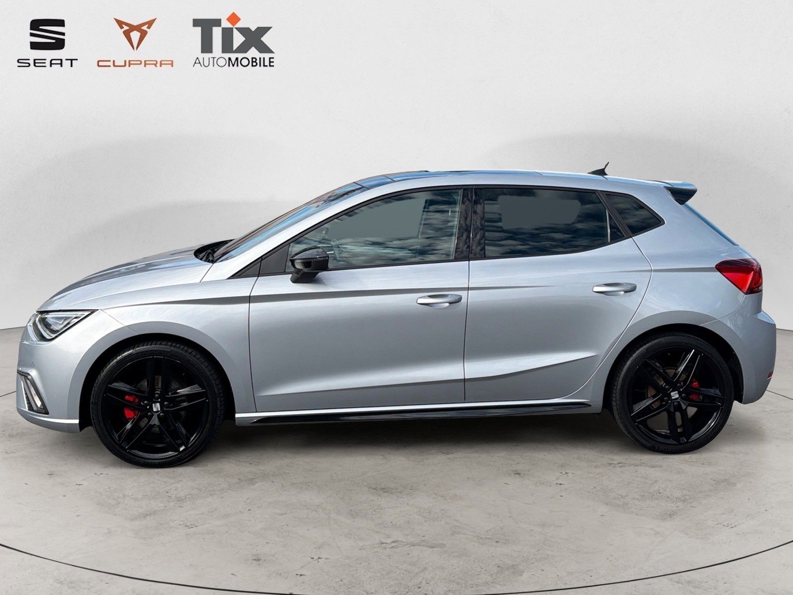 Fahrzeugabbildung SEAT Ibiza FR Pro Black Edition 1.5 TSI DSG Schiebeda