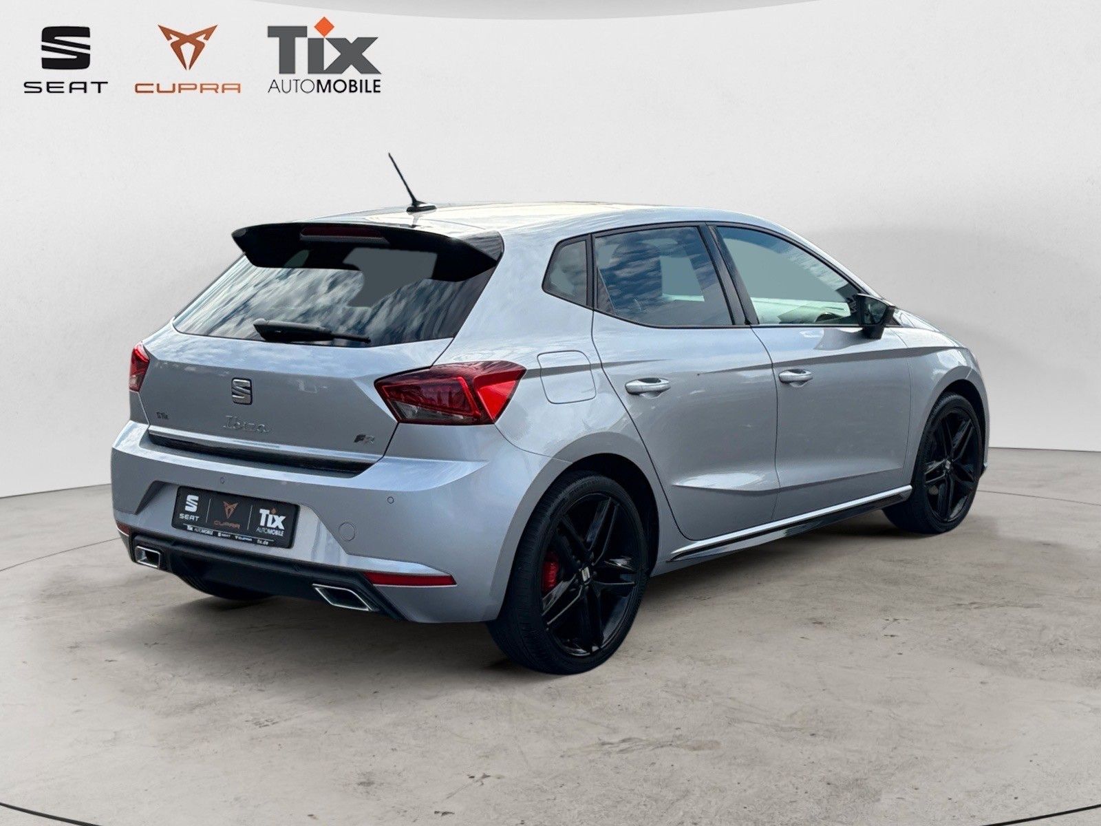 Fahrzeugabbildung SEAT Ibiza FR Pro Black Edition 1.5 TSI DSG Schiebeda