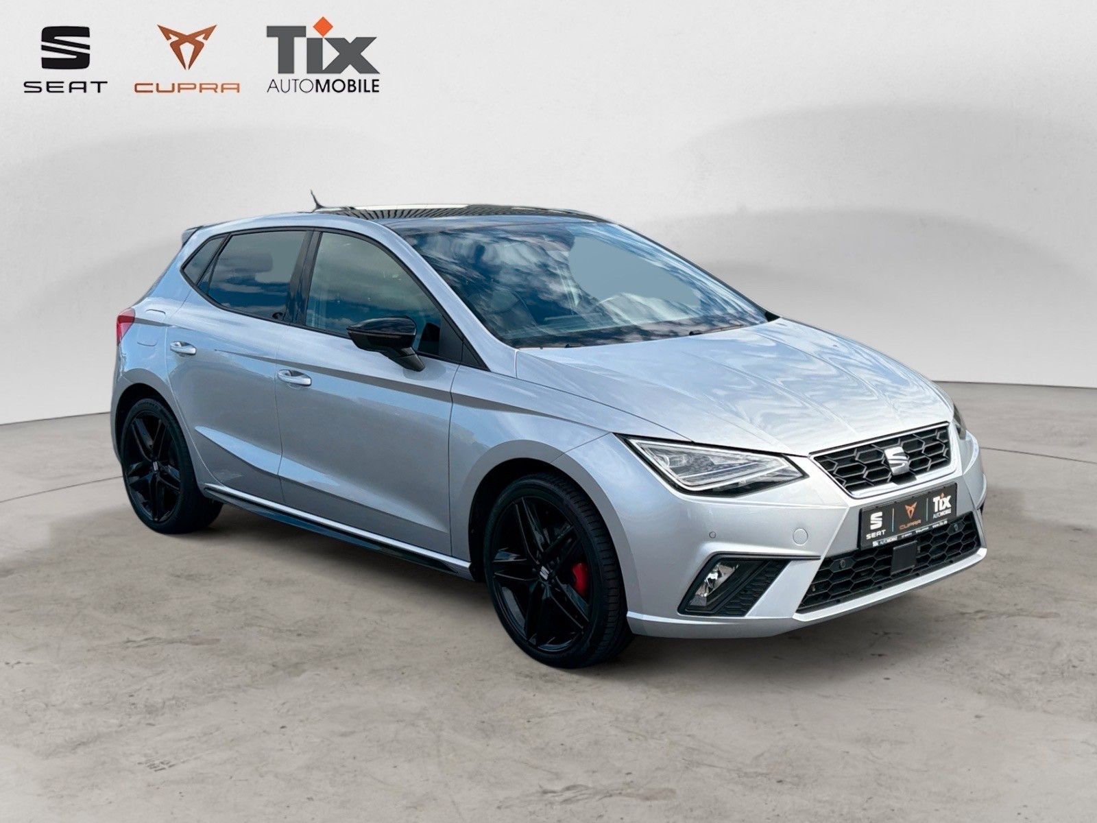 Fahrzeugabbildung SEAT Ibiza FR Pro Black Edition 1.5 TSI DSG Schiebeda