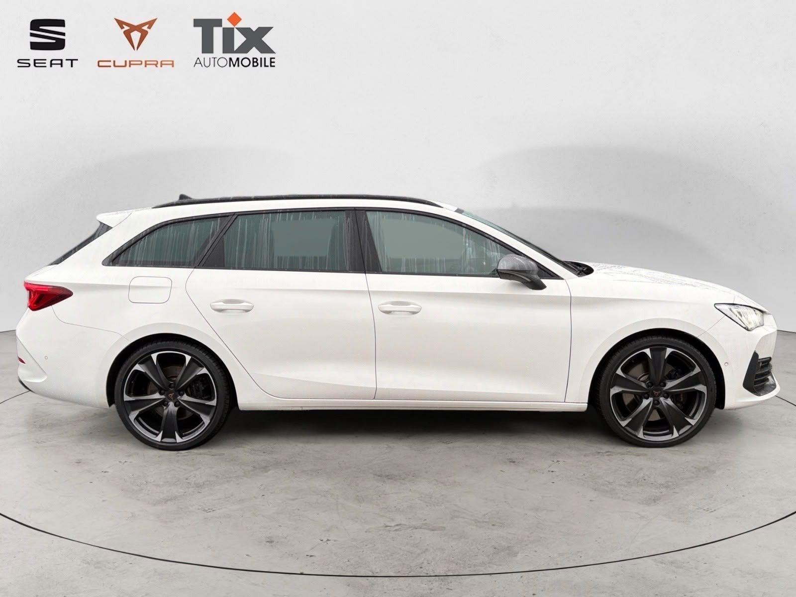 Fahrzeugabbildung CUPRA Leon ST VZ 1.4 e-Hybrid AHK, Rückfahrkamera