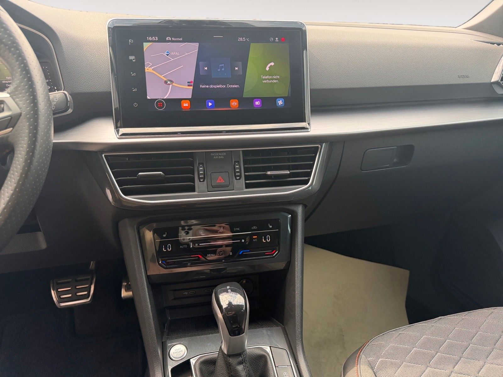 Fahrzeugabbildung SEAT Tarraco FR 2.0 TSI 4Drive Panorama,Memory,Navi