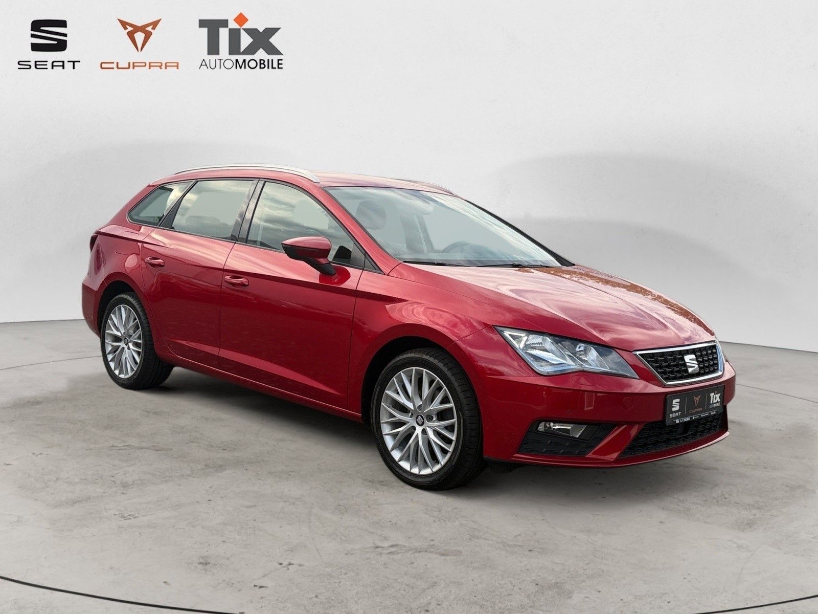 Fahrzeugabbildung SEAT Leon ST Style 1.4 TSI Navi/PDC/Sitzh/CD