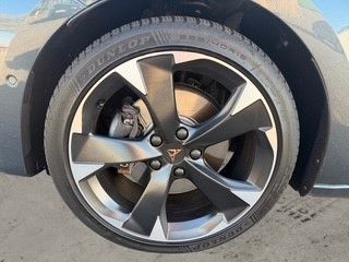 Fahrzeugabbildung CUPRA Leon Sportstourer 2.0 TSI DSG 1.HD/AHK/Navi/PDC
