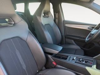 Fahrzeugabbildung CUPRA Leon Sportstourer 2.0 TSI DSG 1.HD/AHK/Navi/PDC
