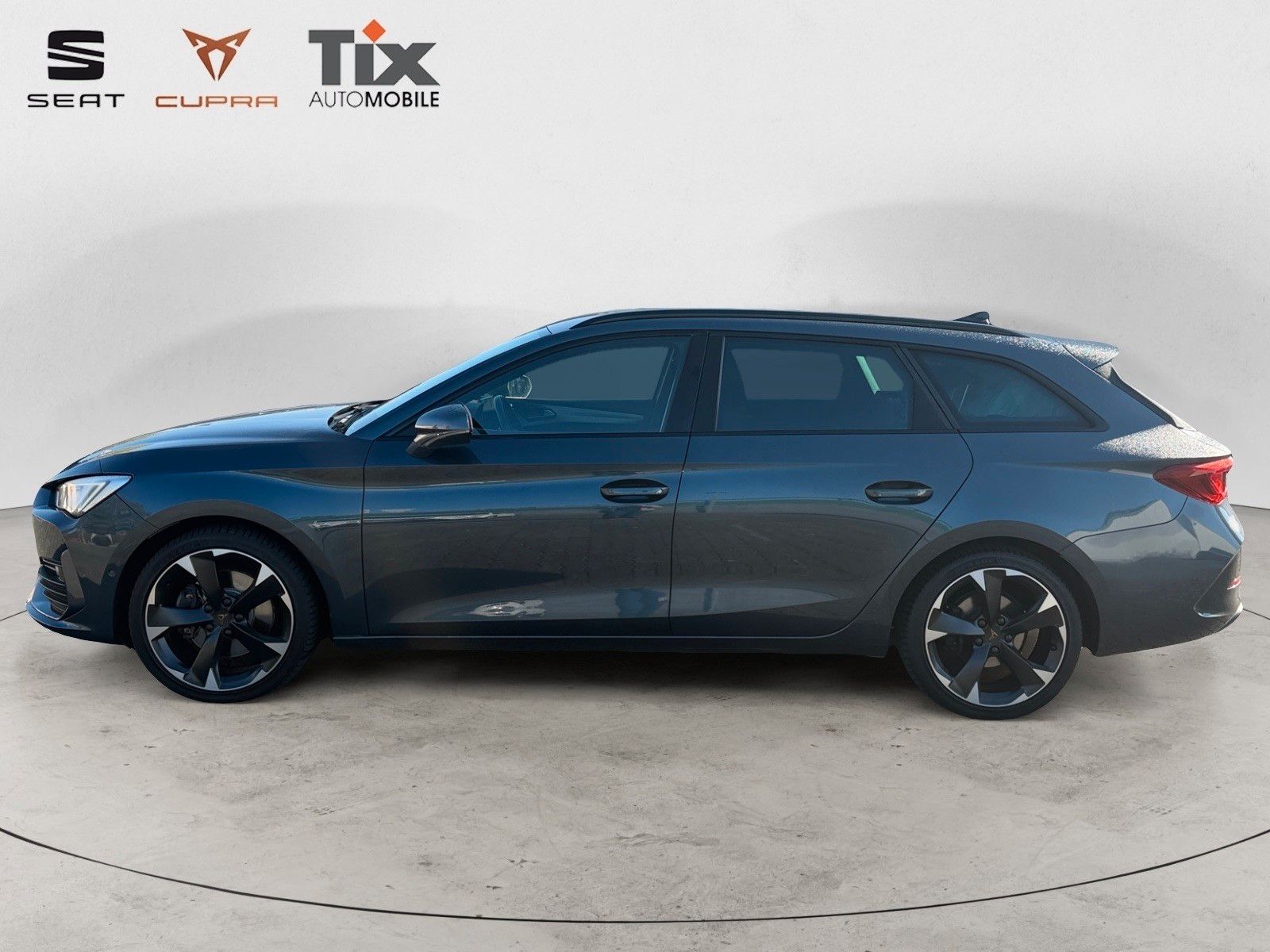 Fahrzeugabbildung CUPRA Leon Sportstourer 2.0 TSI DSG 1.HD/AHK/Navi/PDC