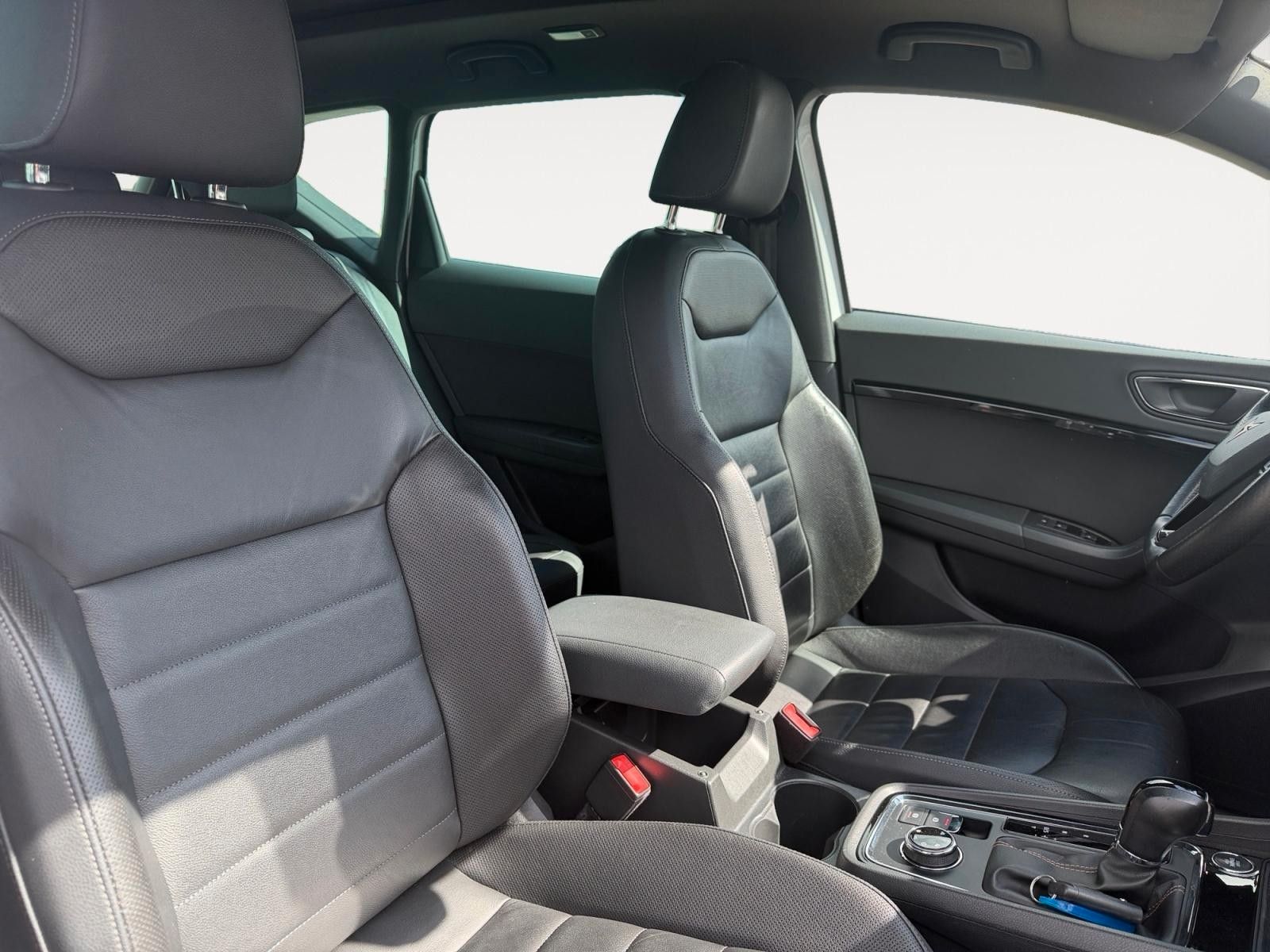 Fahrzeugabbildung CUPRA Ateca 2.0 TSI DSG 4Drive Pano/Beats/360°/Navi
