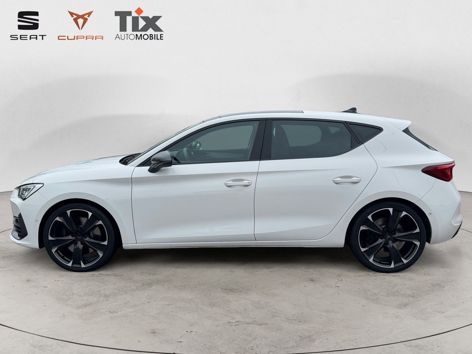 Fahrzeugabbildung CUPRA Leon VZ 2.0 TSI DSG 1Hd./LED/Navi/Schiebedach