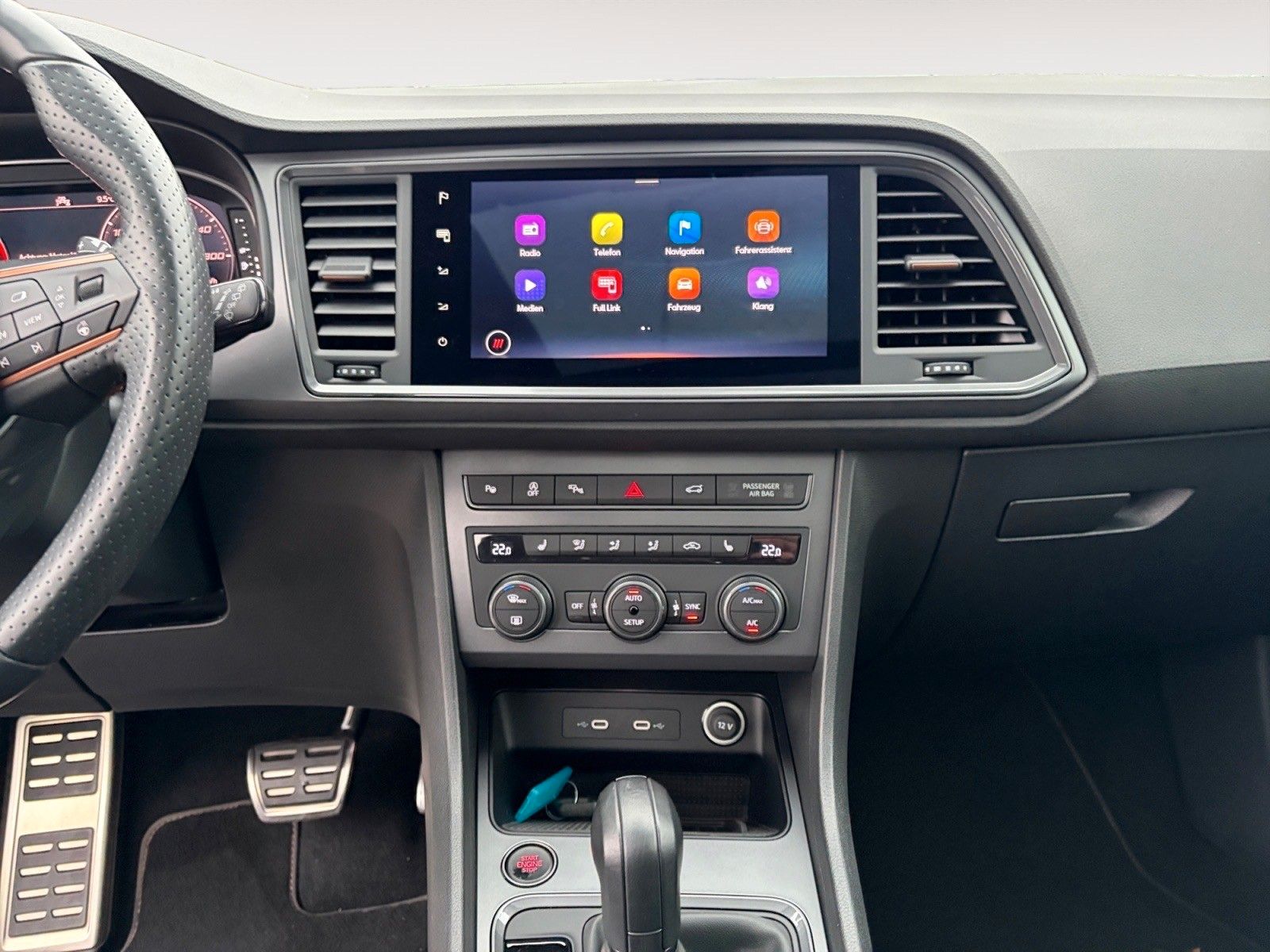 Fahrzeugabbildung CUPRA Ateca VZ 2.0 TSI 4Drive/LED/360°/AHK/Gar.08/27