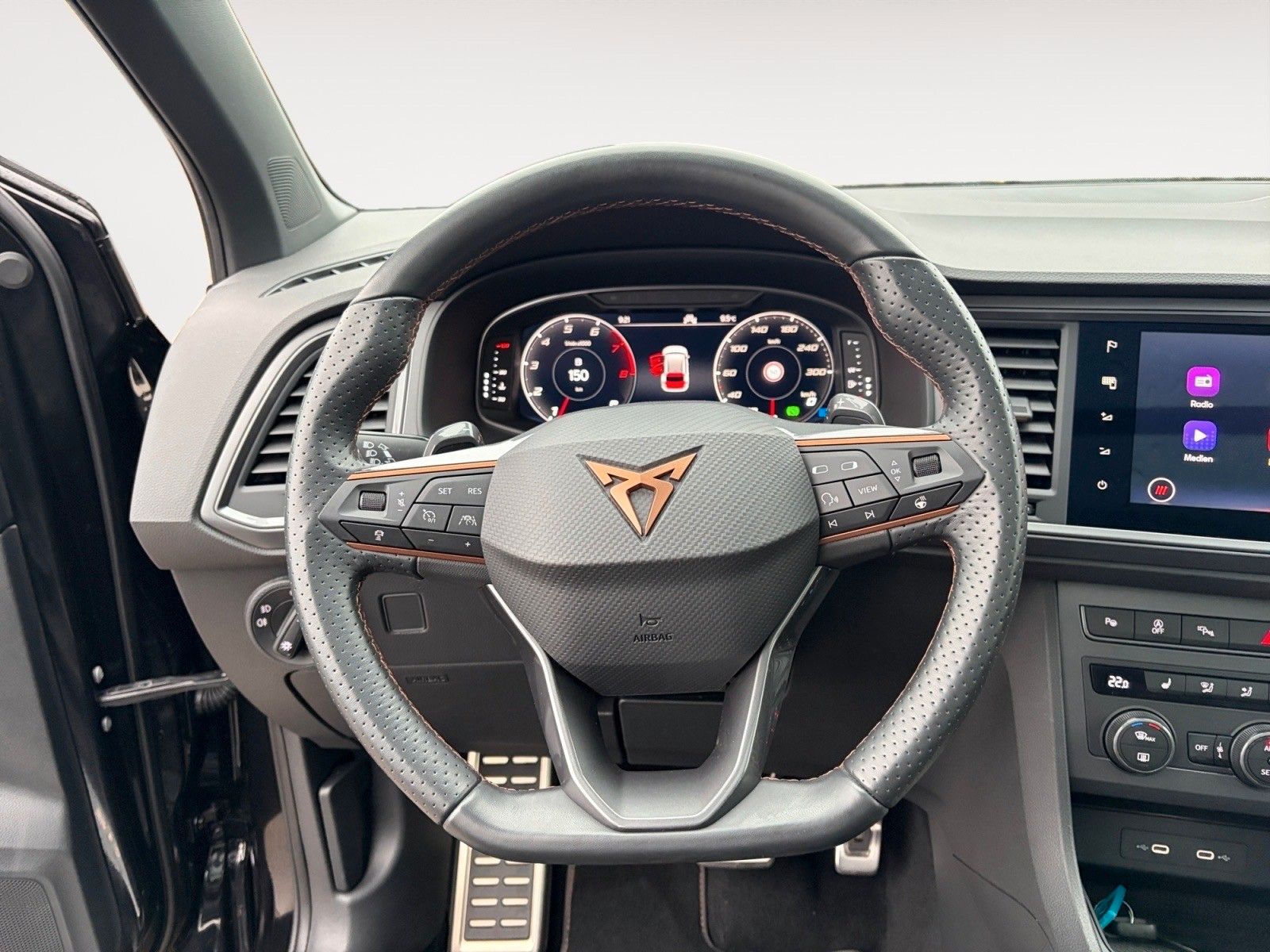 Fahrzeugabbildung CUPRA Ateca VZ 2.0 TSI 4Drive/LED/360°/AHK/Gar.08/27